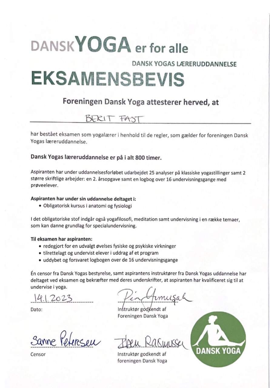 Eksamensbevis 2023 - Dansk Yogas Læreruddannelse