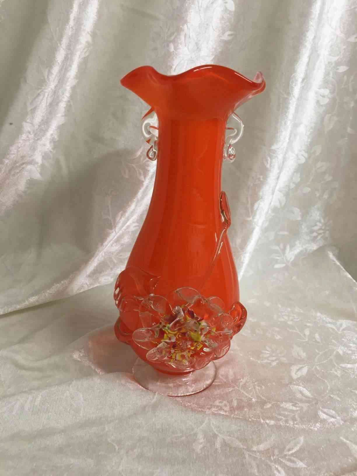 Stor orange Tivoli vase i perfekt stand. Pris: 175,- Kr.