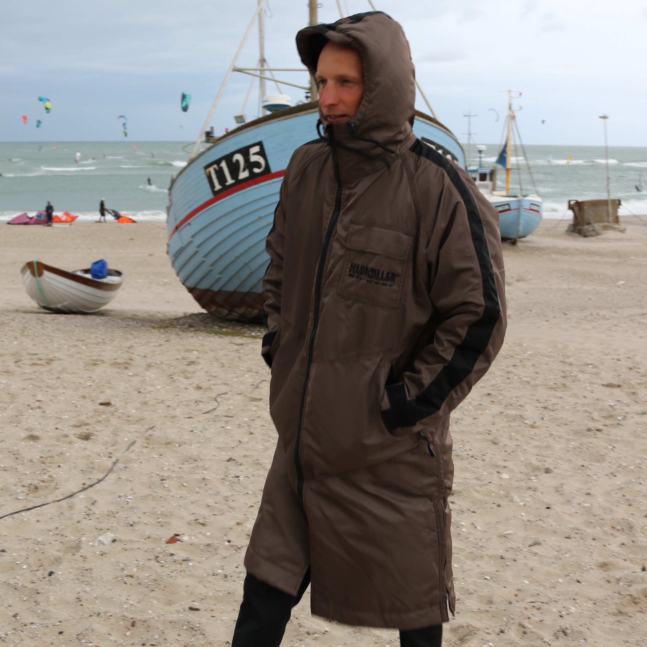 NEW 2022 model: Klitmøller Walrus Surfercoat