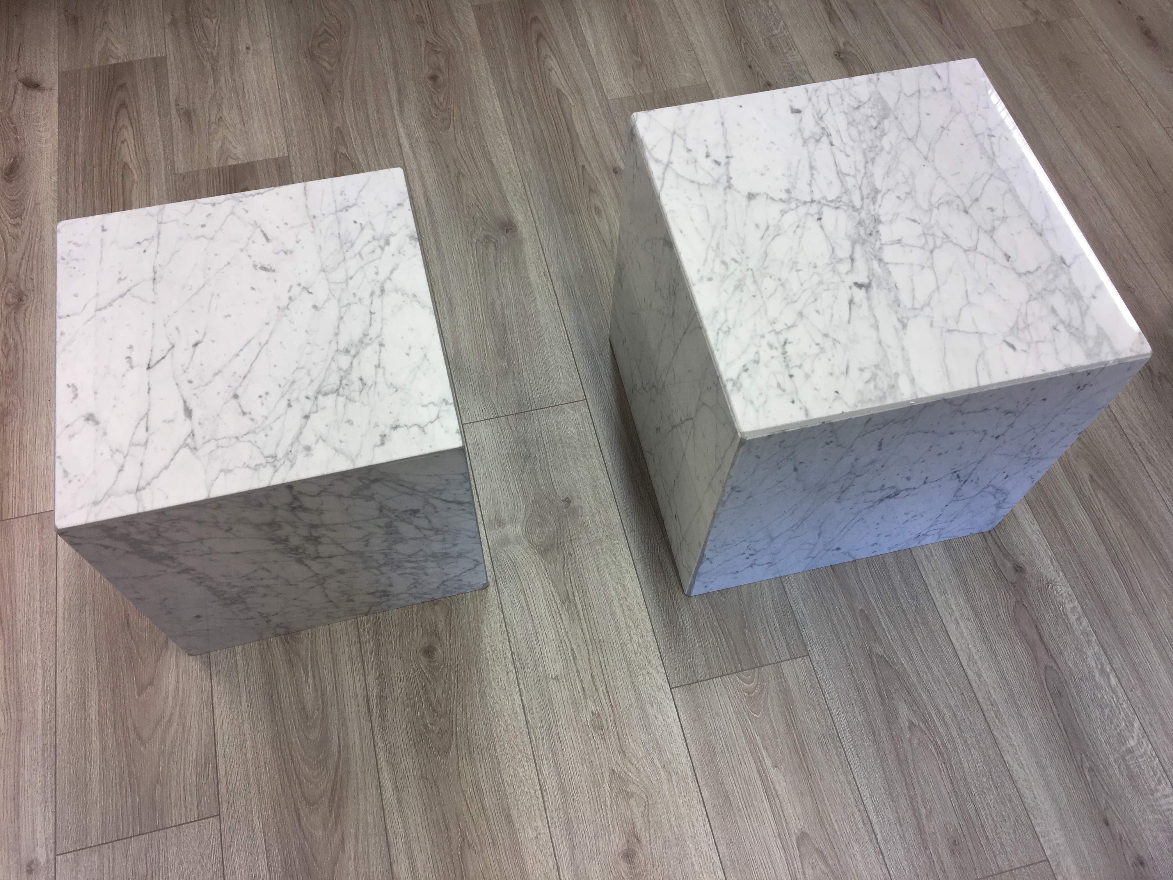 Piedestal i marmor