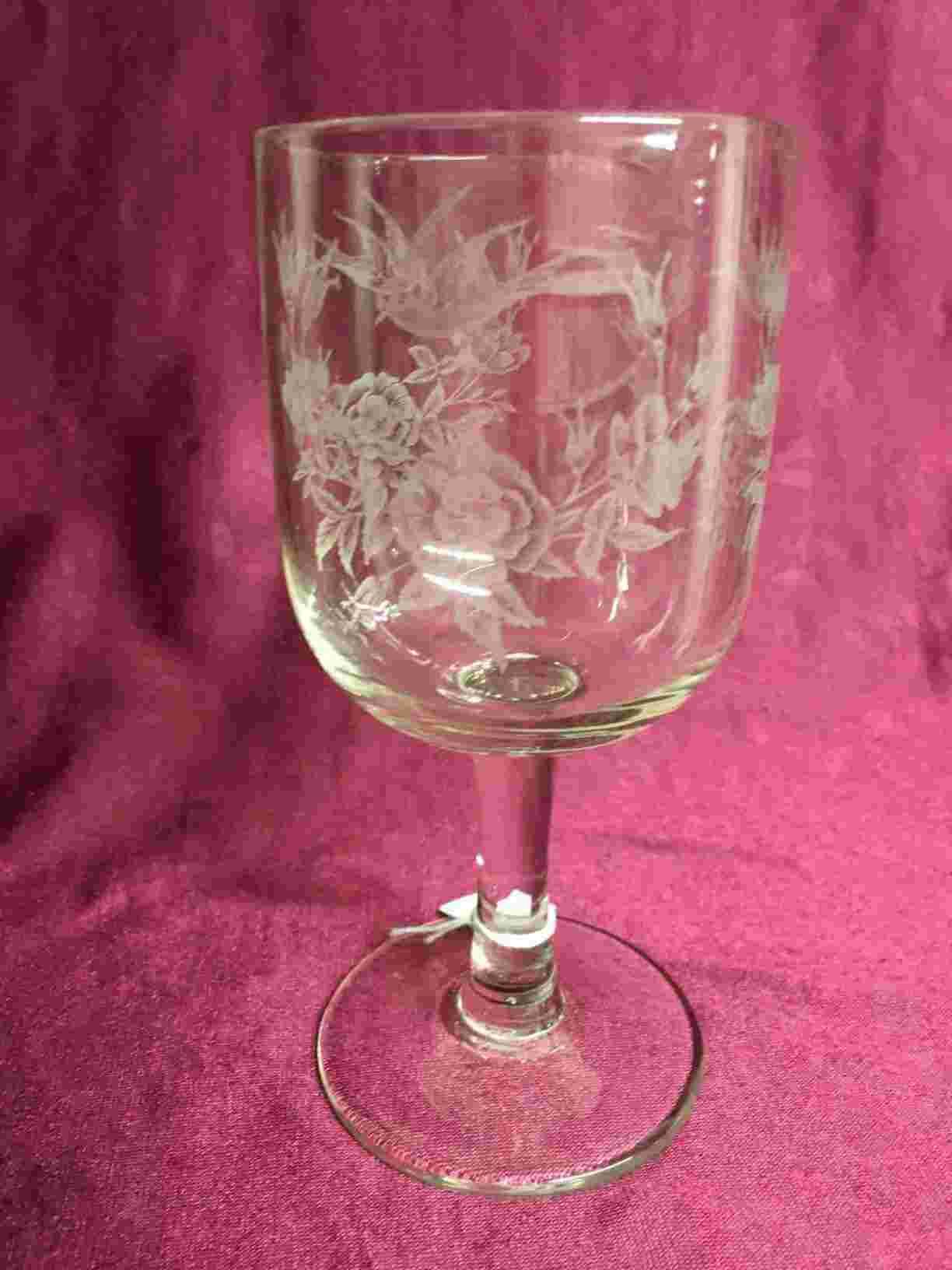 Svaleglas fra Kastrup Glasværk ca.  år 1910 i perfekt stand.  Pris: 400,- Kr. pr. stk. (2 stk.)